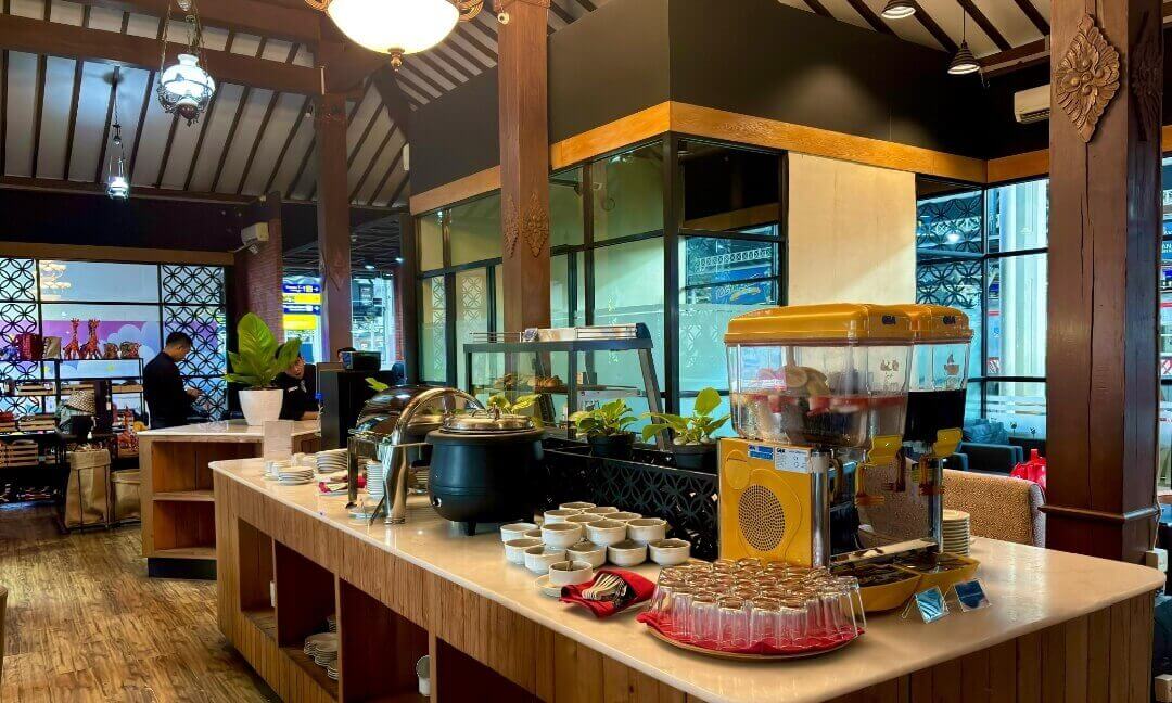 Luxury Lounge Lantai 2 di Stasiun Yogyakarta