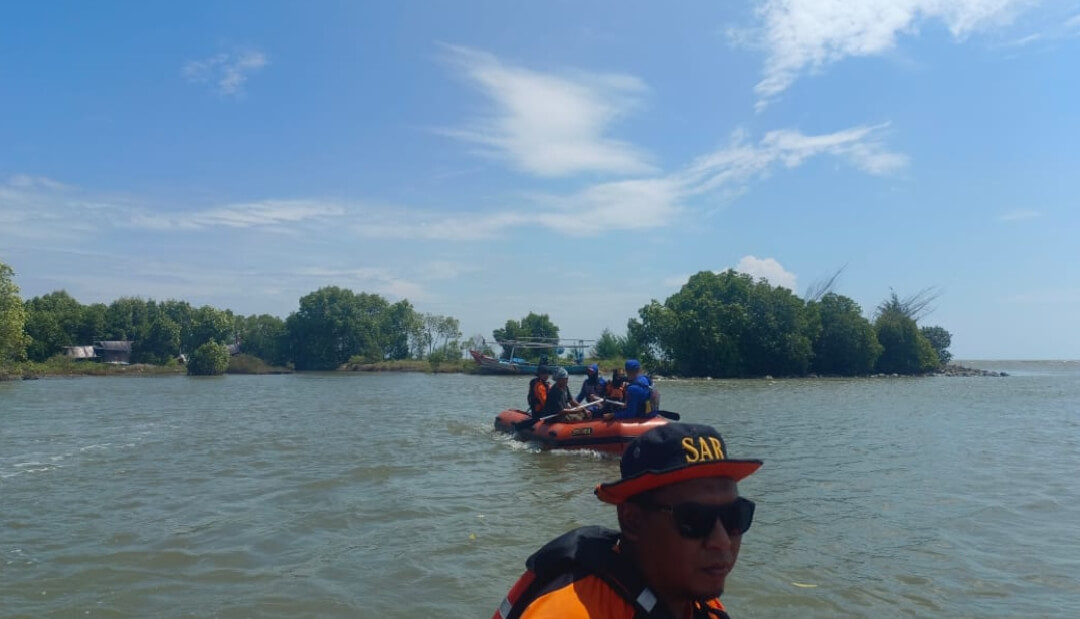 Pemancing hilang di Perairan Pantai Suter, Kabupaten Pekalongan.