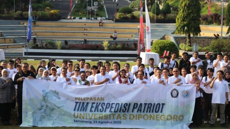 Tim Ekspedisi Patriot UNDIP