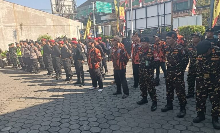 Elemen masyarakat Demak