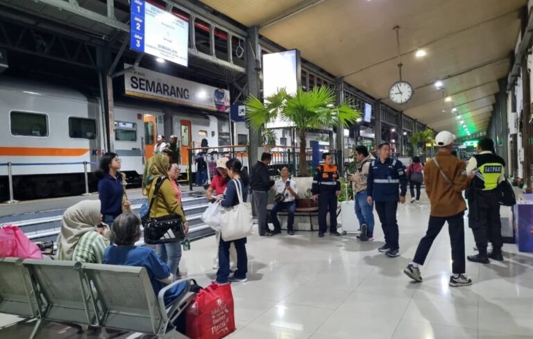 Stasiun Semarang Tawang