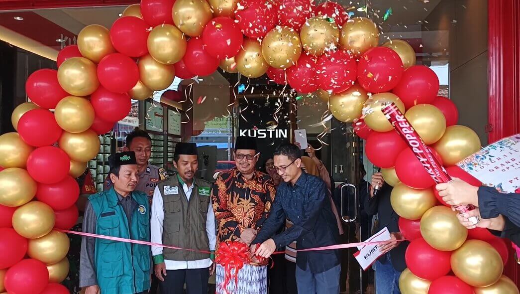 Optik Kustin Cabang Mrican