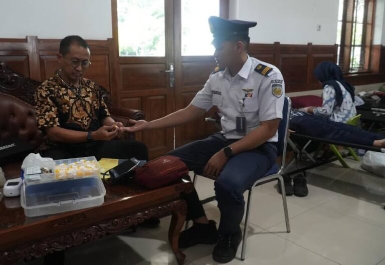 KAI Daop 4 Semarang Gelar Donor Darah Serentak di Tiga Stasiun