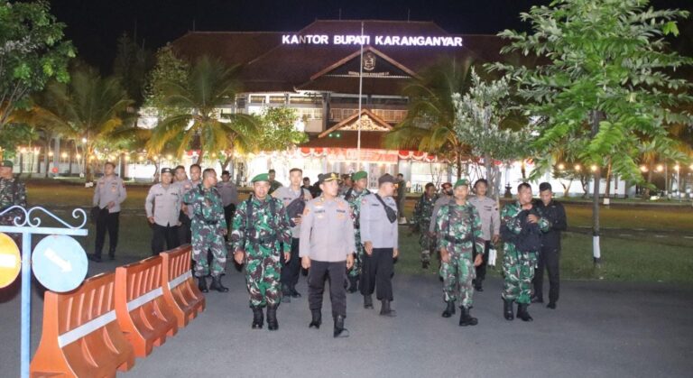Menjaga Kondusifitas Karanganyar, TNI-Polri Gelar Patroli Skala Besar