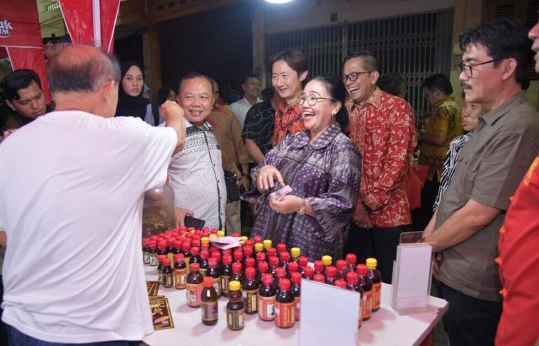 Agustina Wilujeng Pramestuti