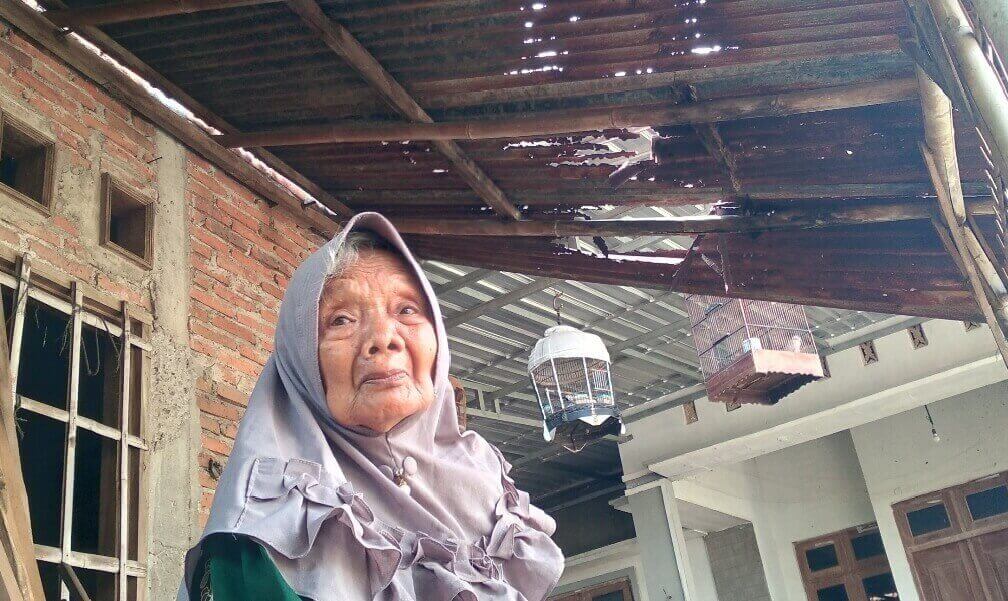 Mbah Kamsirah