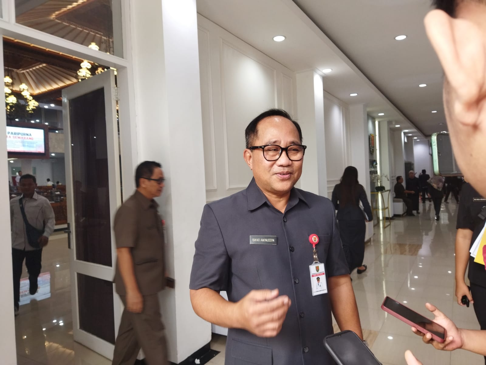 Iswar Aminuddin