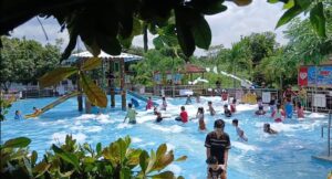 Wahana kolam renang. (Foto: Dok Kominfo)