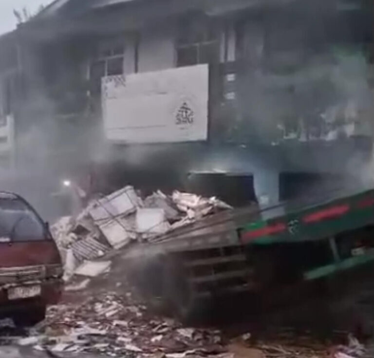 Kecelakaan di Simpang Kertek Wonosobo