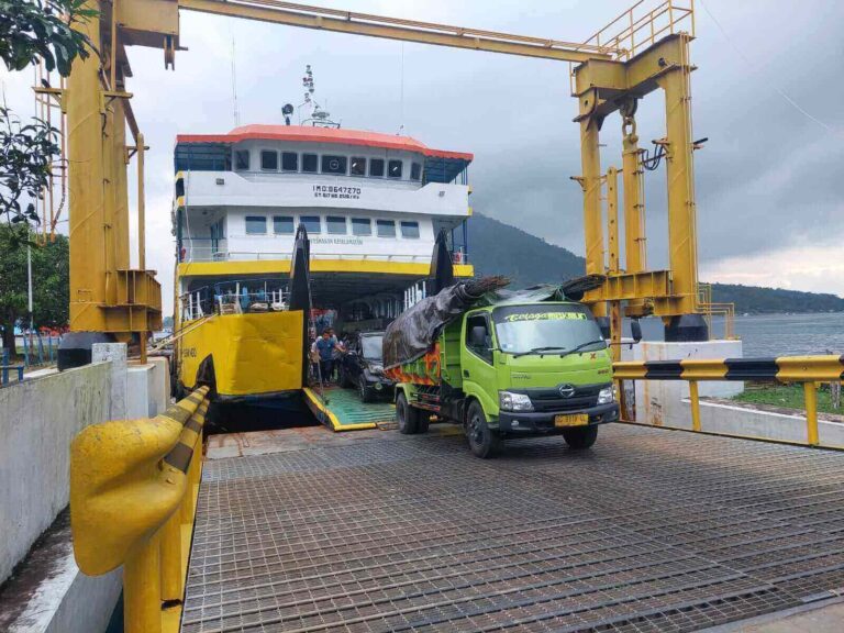 Jembatan Laut Maluku Utara: Menghubungkan Pulau, Mendorong Pemerataan Ekonomi