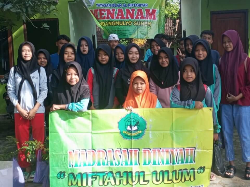 Rembang Bergerak