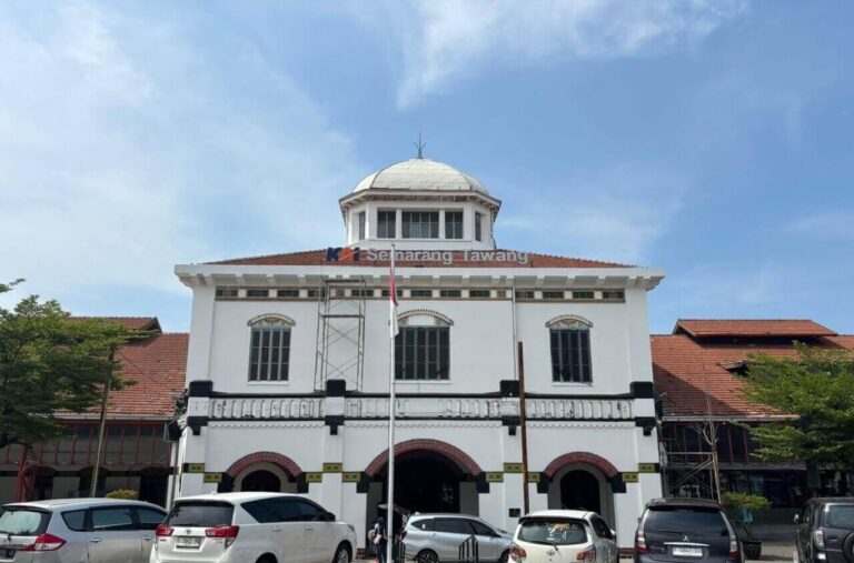 Stasiun Semarang Tawang
