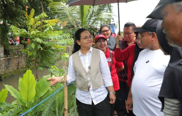 Agustina Wilujeng Pramestuti