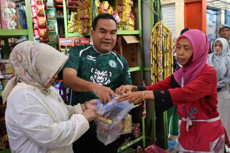 Gerakan ASN Belanja ke Pasar Tradisional