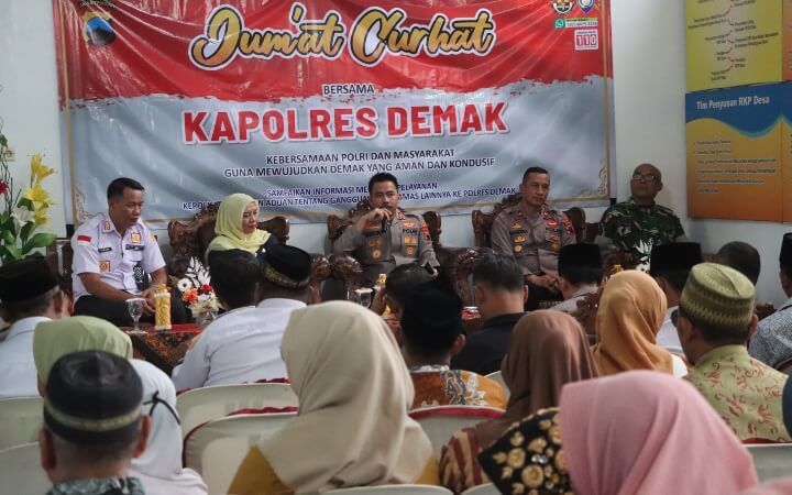 Jumat Curhat Polres Demak di Karangtengah