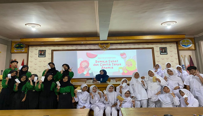 Edukasi Pencegahan Anemia dan Sosialisasi Konsumsi Tablet Tambah Darah (TTD) di SMK Bhakti Nusantara