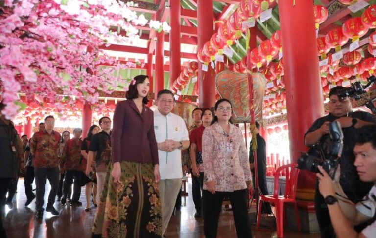 Tahun Baru Imlek 2577 Kongzili di Sam Poo Kong Semarang