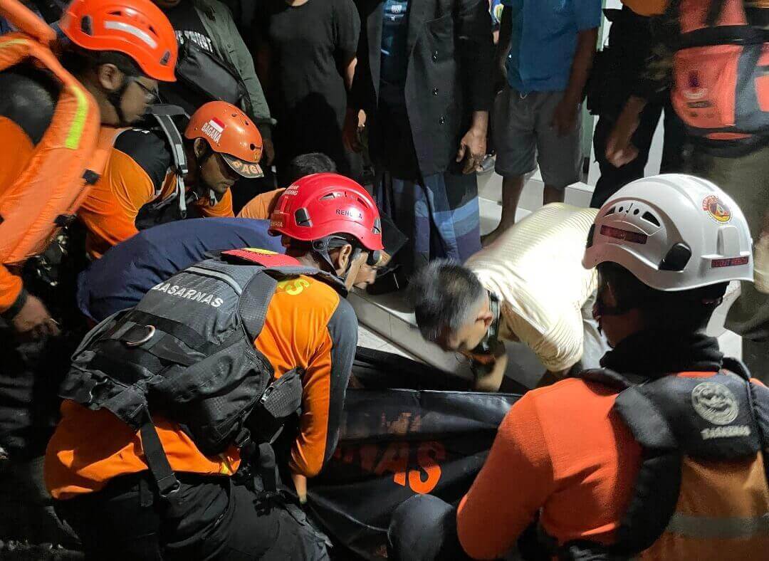 Pencarian Orang Tenggelam di Sungai Dukuh Ngambleg
