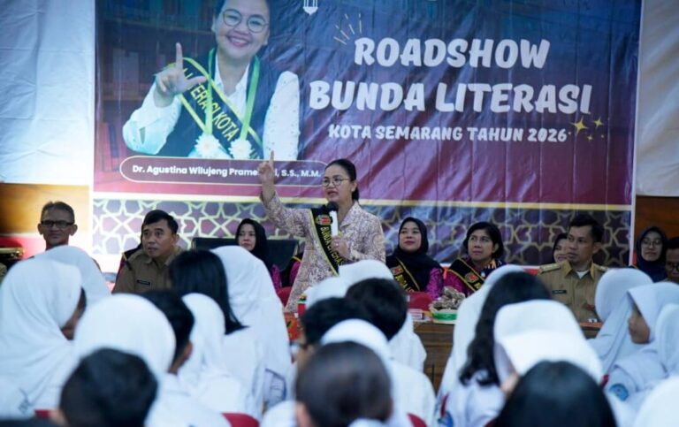 Roadshow bunda literasi Kota Semarang