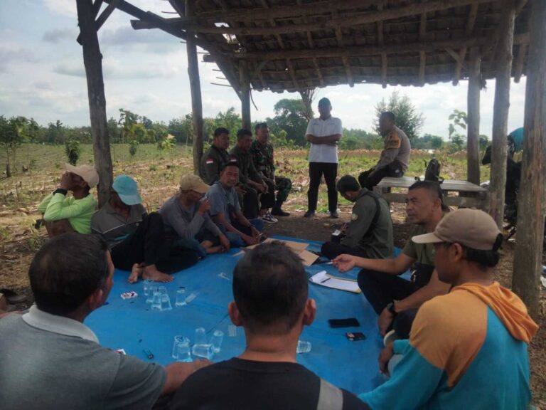 BKPH Beran Gelar Komsos