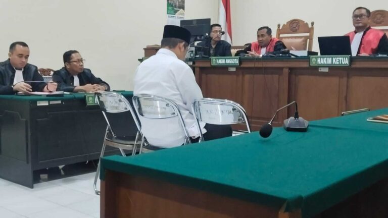 Sidang Kasus Pembuat Konten Pornografi AI di PN Semarang
