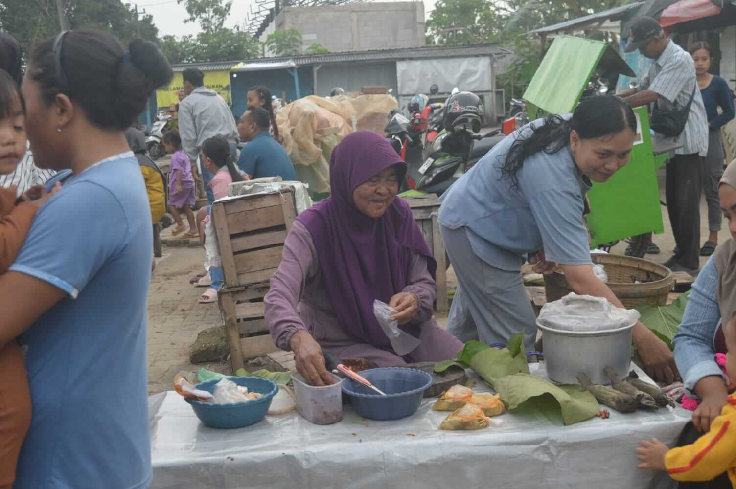 Pasar Nglambang Blora