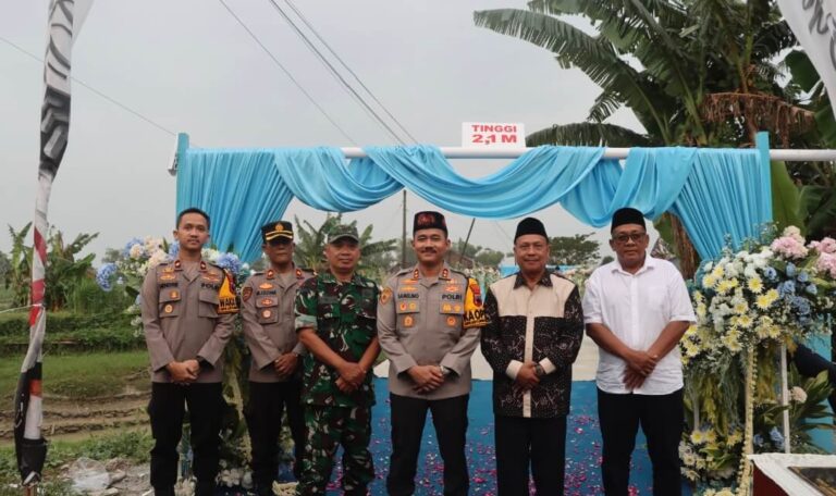 Peresmian Jembatan Merah Putih di Banjarejo