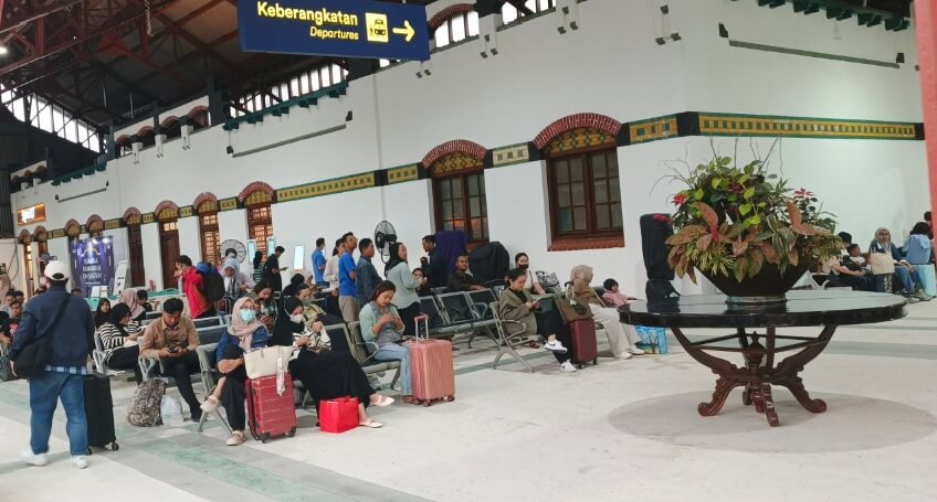 Stasiun Semarang Tawang