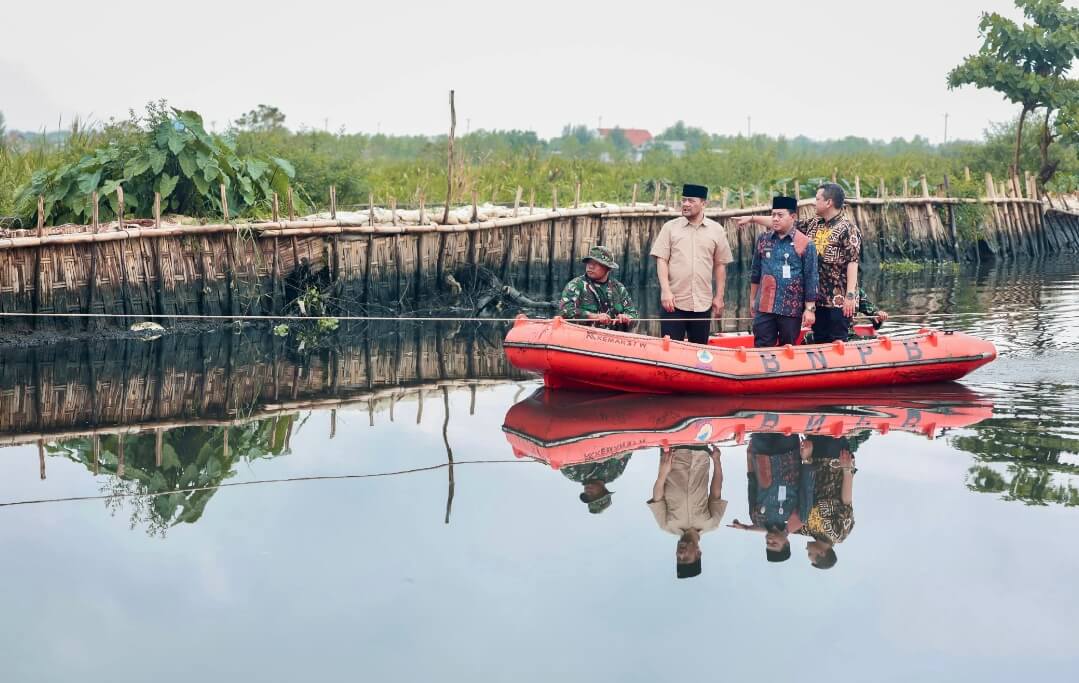 Tanggul Jebol Sungai Bremi