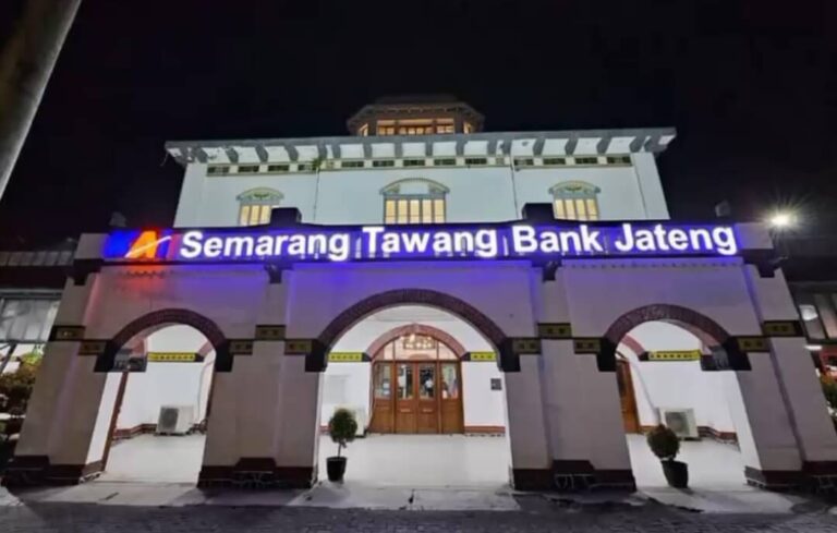 Stasiun Semarang Tawang