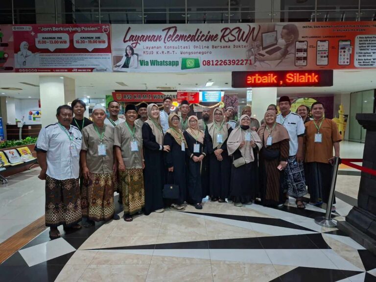 Sahur Bareng "SABAR" Warung Ikhlas 2 Semarang