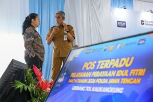 Sumarno bersama Agustina Wilujeng 