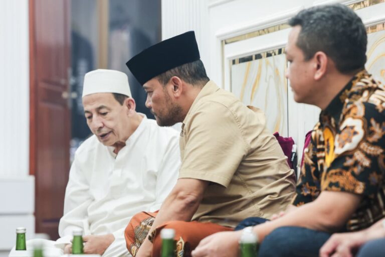 Gubernur Luthfi Silaturahmi ke Ulama