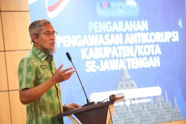 Sekda Jateng Sumarno