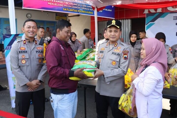 Gerakan Pangan Murah Polres Kudus