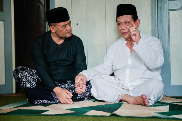 Sowan di Penghujung Ramadan, Ahmad Luthfi Dapat “Kacamata Amanah” dan Pesan Khusus Dua Kiai