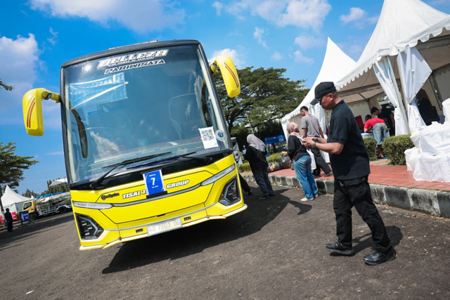 Ratusan Bus Berdatangan ke TMII, Siap Bawa Ribuan Warga Jateng Mudik Gratis