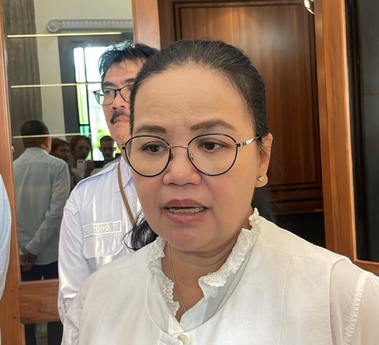 Wali Kota Agustina Wilujeng