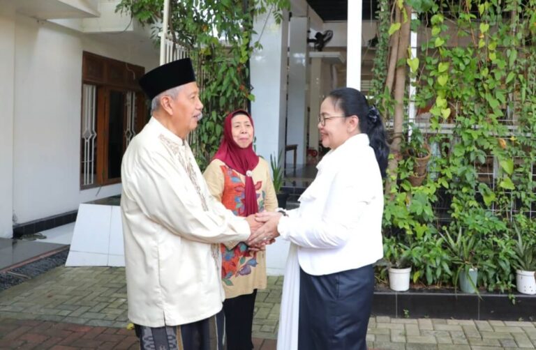 Wali Kota Agustina Wilujeng