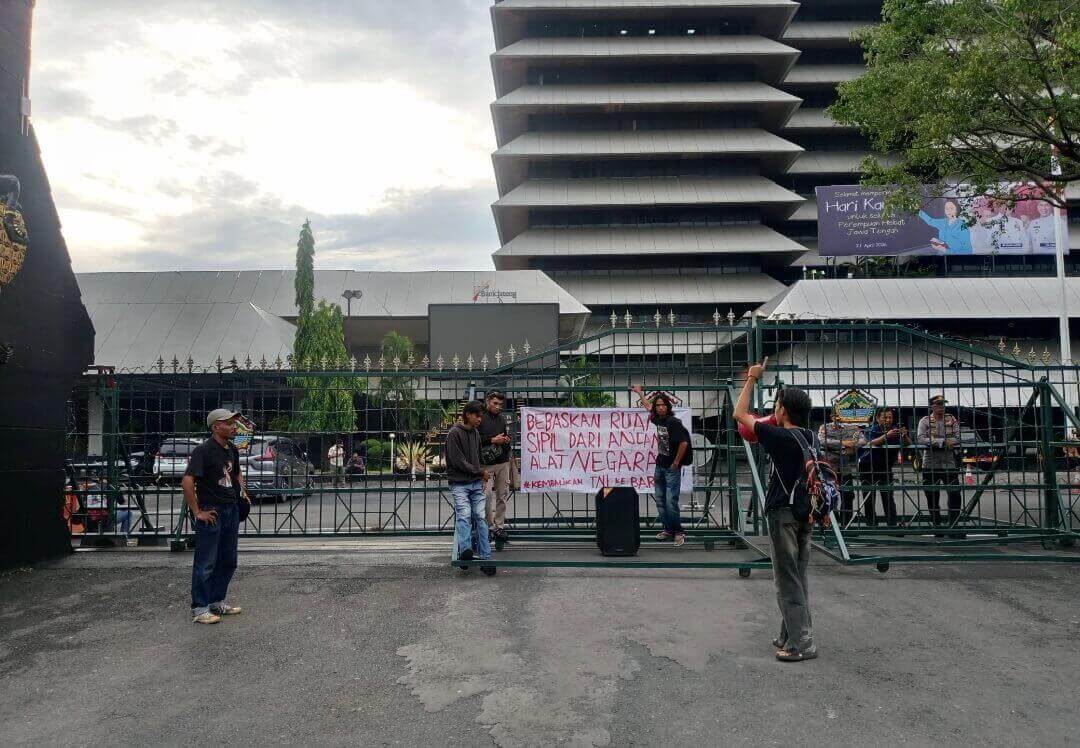 Demo di Mapolda Jateng