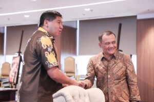 Gubernur Ahmad Luthfi 