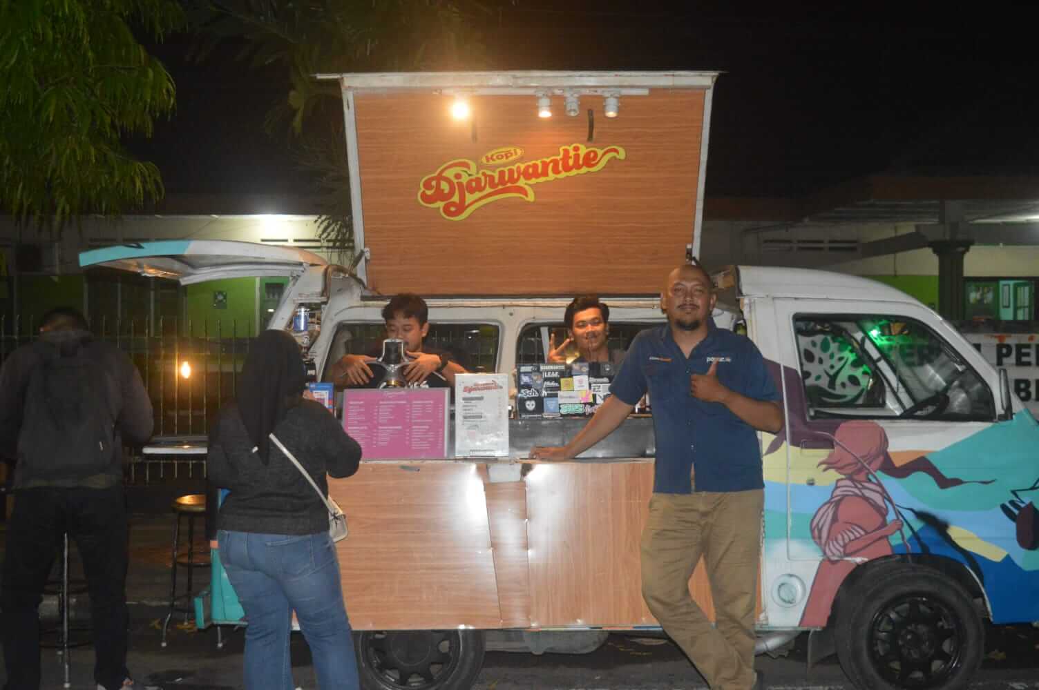 Street Coffee Djarwantie