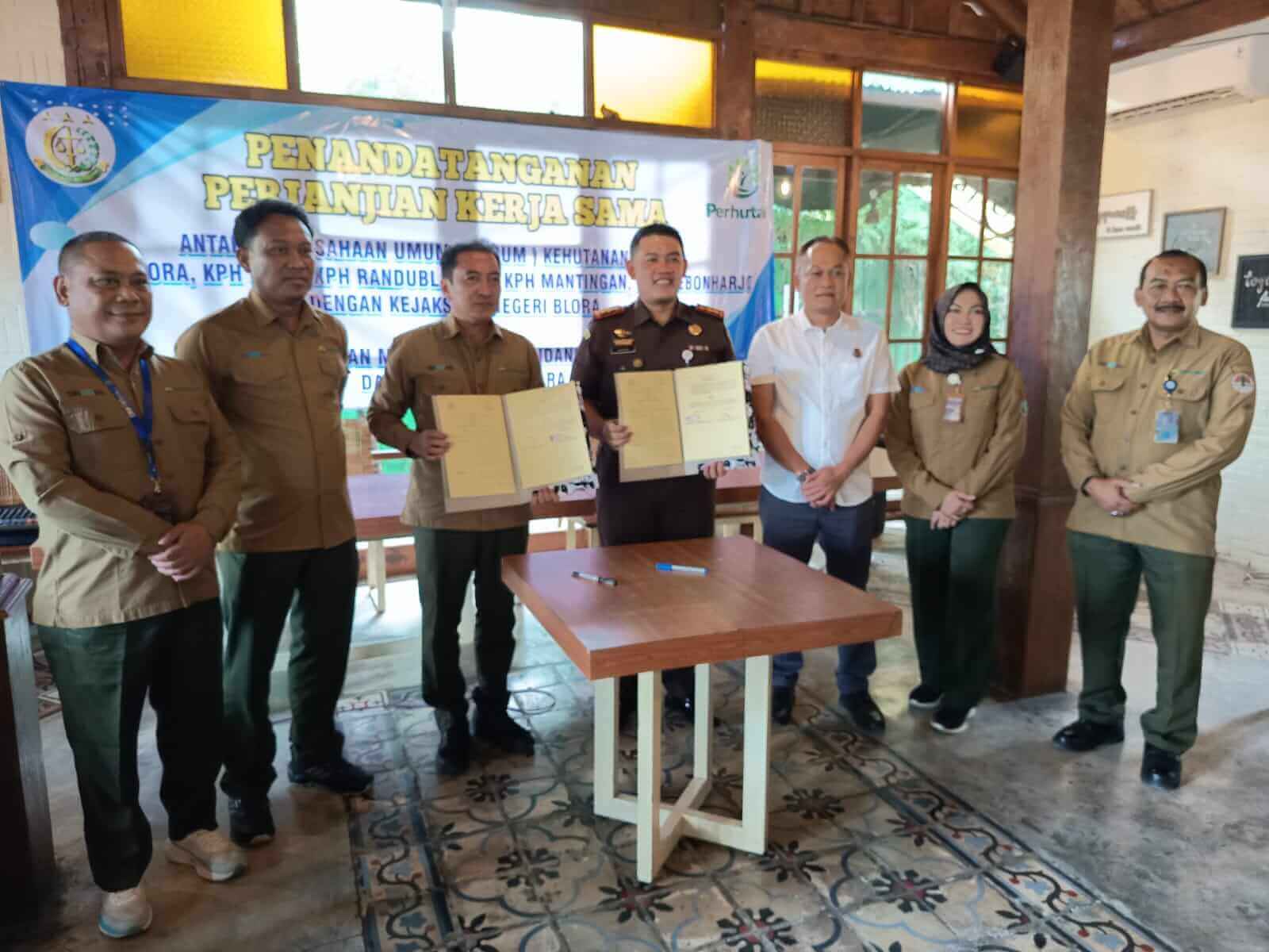 Perhutani Randublatung