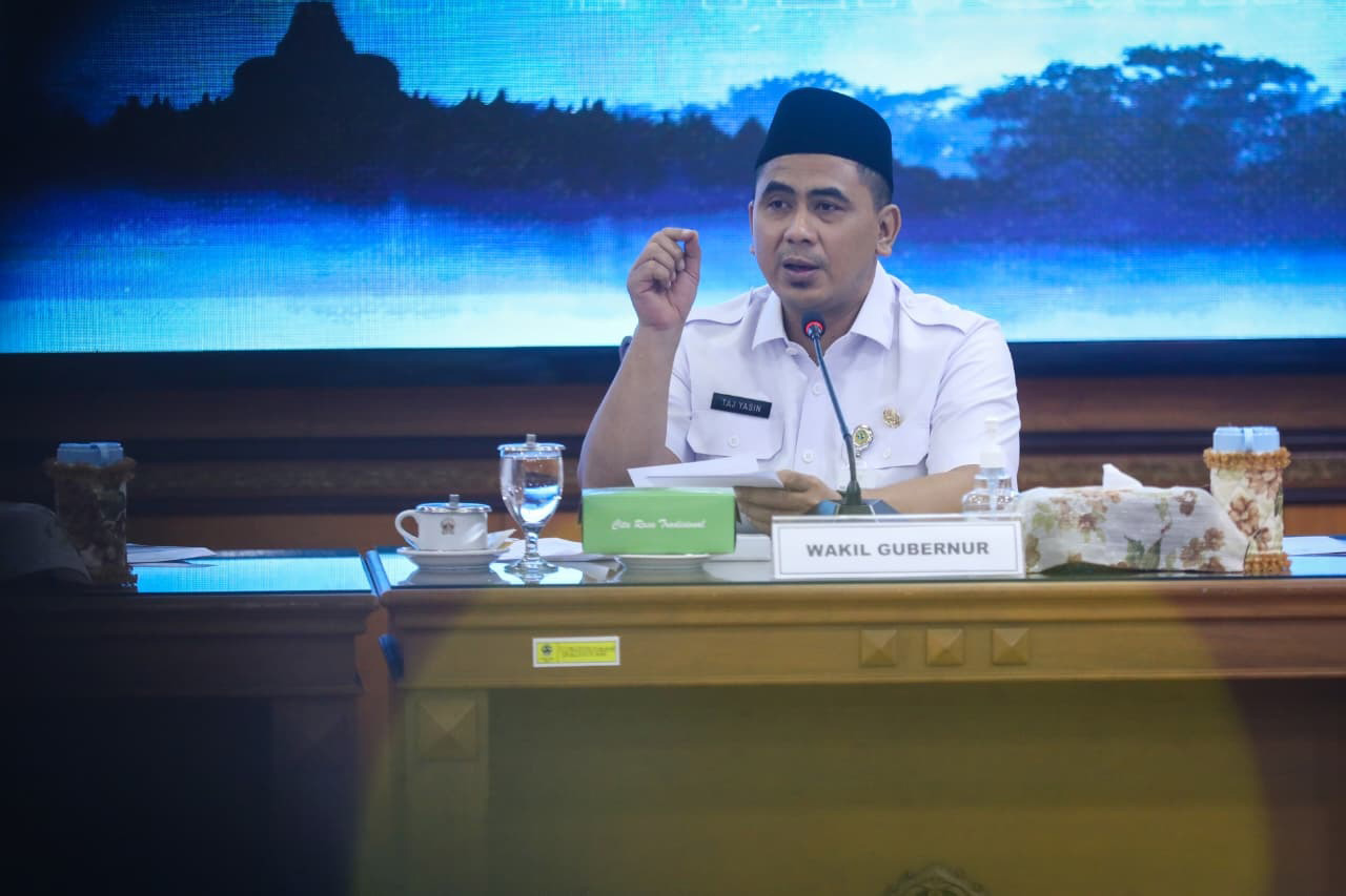 Taj Yasin Dorong Percepatan Jambanisasi, Butuh Dukungan Pusat untuk 21 Ribu Rumah di Jateng