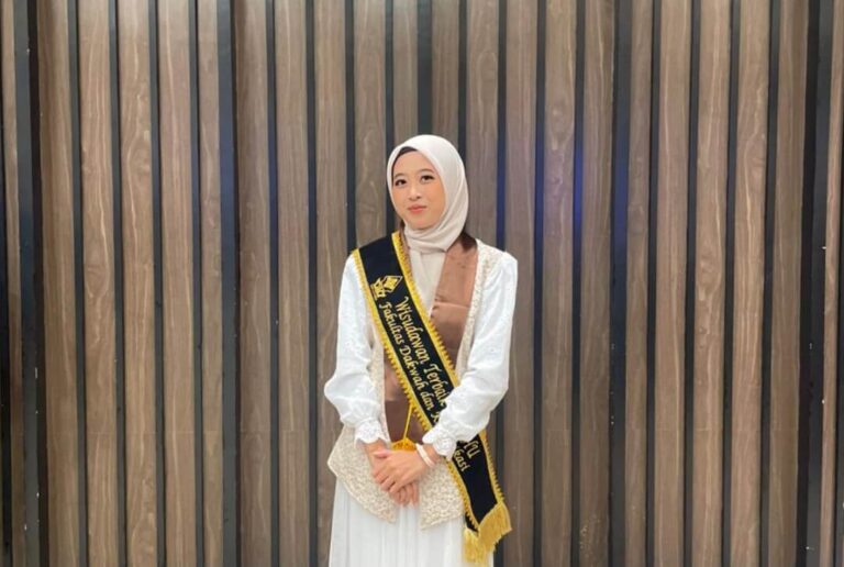 Anita Firdaus