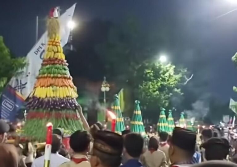 Grebeg Besar Demak