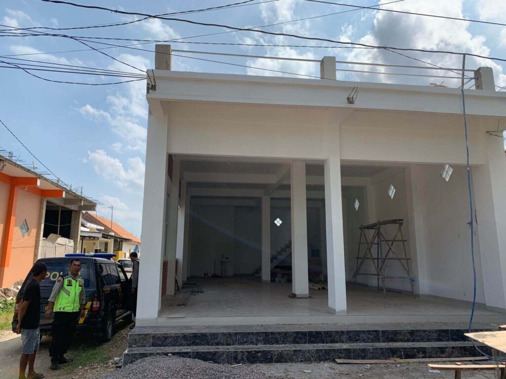 Tukang Bangunan Tersetrum Listrik di Mlangsen Blora