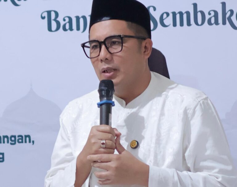 Mohammad Saleh Ajak Santri Manfaatkan Program Beasiswa Kuliah dari Pemprov Jateng