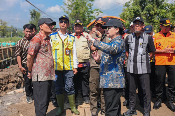 Sungai Plumbon Semarang Jebol, Pemprov Jateng Siapkan Penanganan Darurat Hingga Jangka Panjang