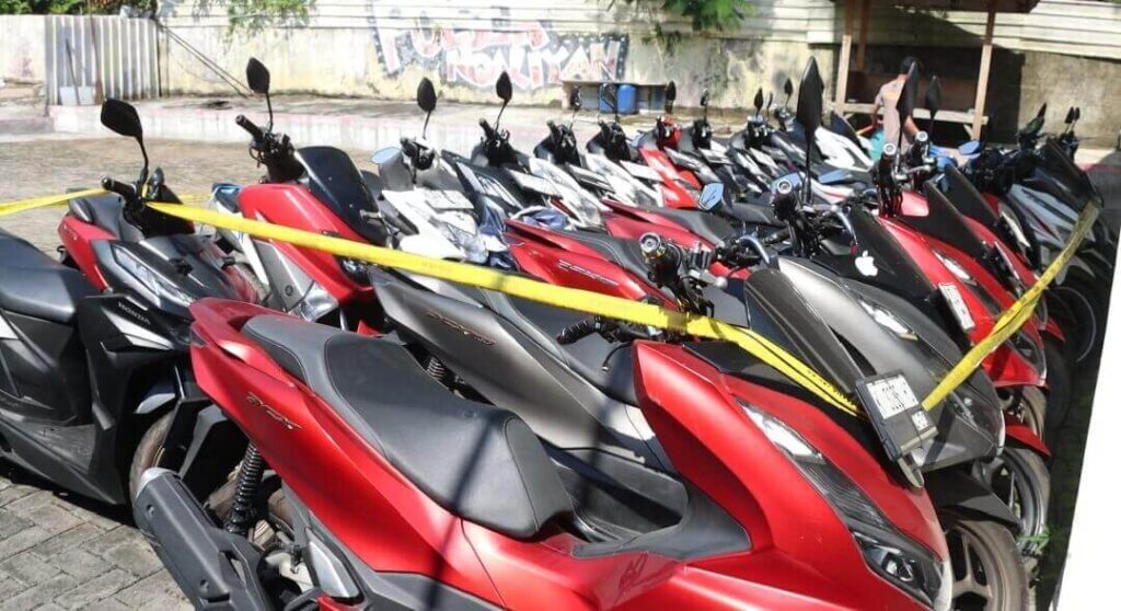 Penggelapan Motor di Semarang